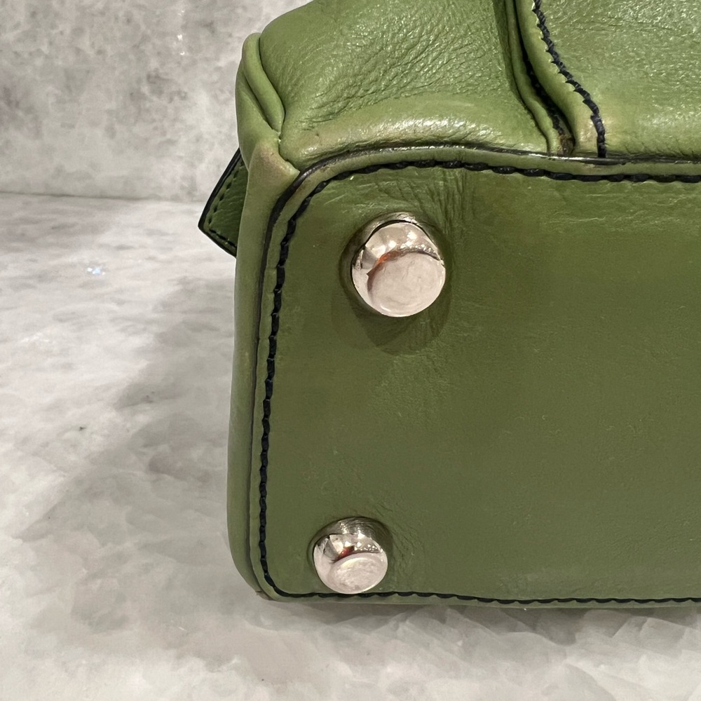 Marc Jacob Green Handbag with Buckle Accents - Picture 7 of 9